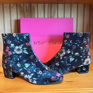 Betsy Johnson Talia black floral ankle boots.